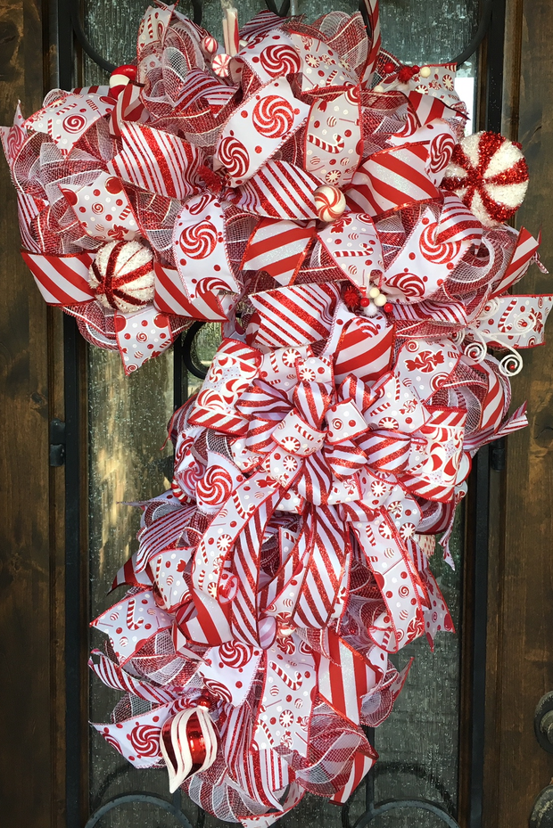 Candy Cane Wreath