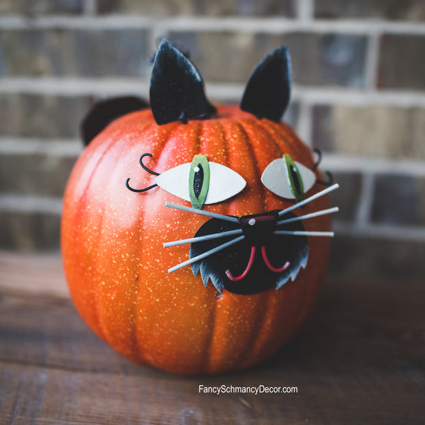 Black Cat Pumpkin Parts by The Round Top Collection F18048