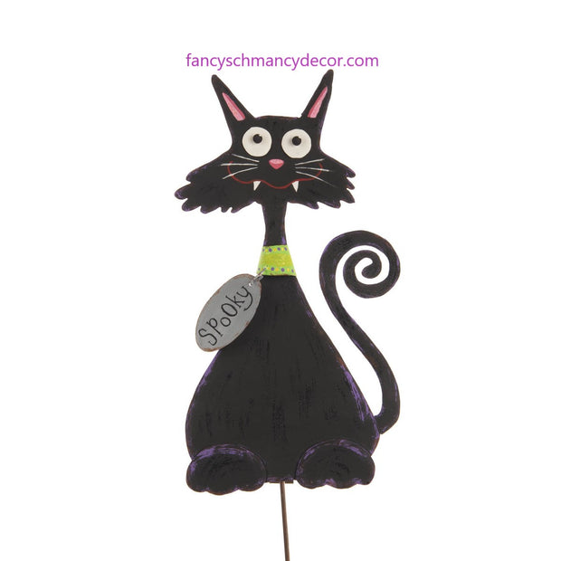 Spooky the Cat by The Round Top Collection