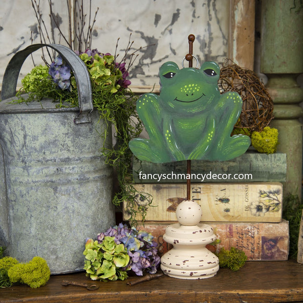 Mini Gallery Frog Charm by The Round Top Collection